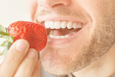 7 Foods and Drinks That Whiten Teeth and Improve Oral Health